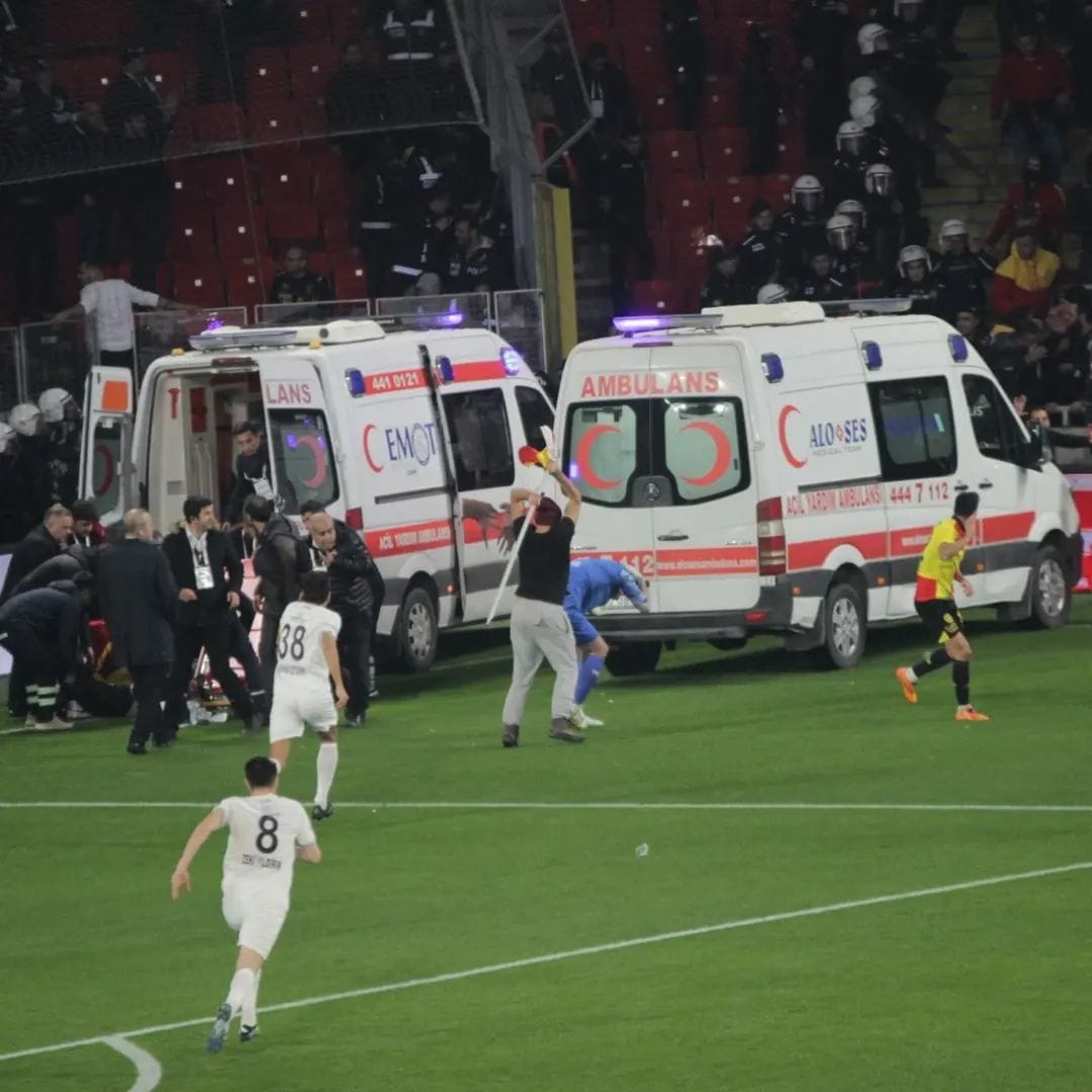 Göztepe Altay maçında atılan fişeğin görüntüleri ortaya çıktı