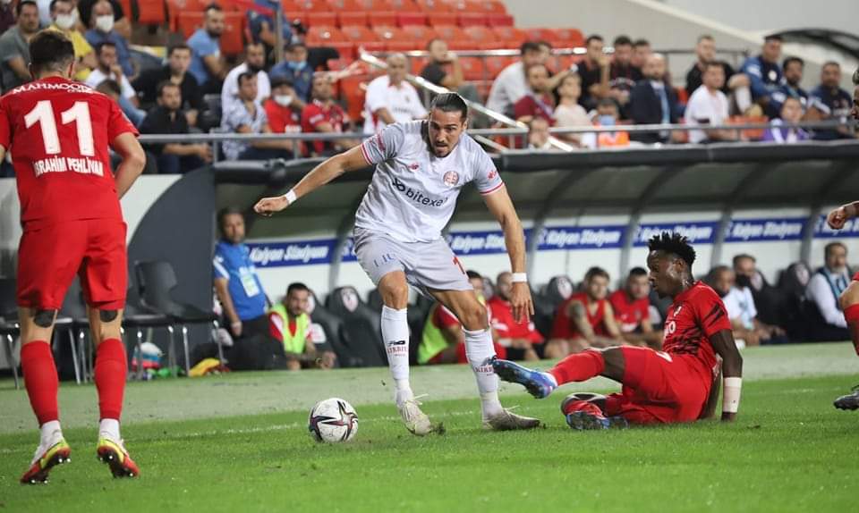 Antalyaspor'a transfer yasağı geldi