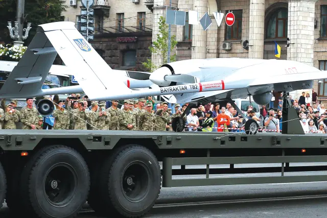Ukrayna, bağışlarla 1.000 birimlik insansız hava aracı satın alacak