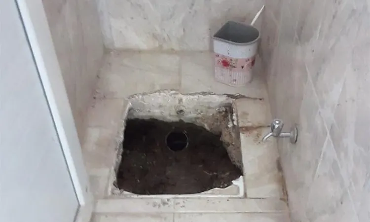 Afyonkarahisar’da tuvalet taşını çaldılar