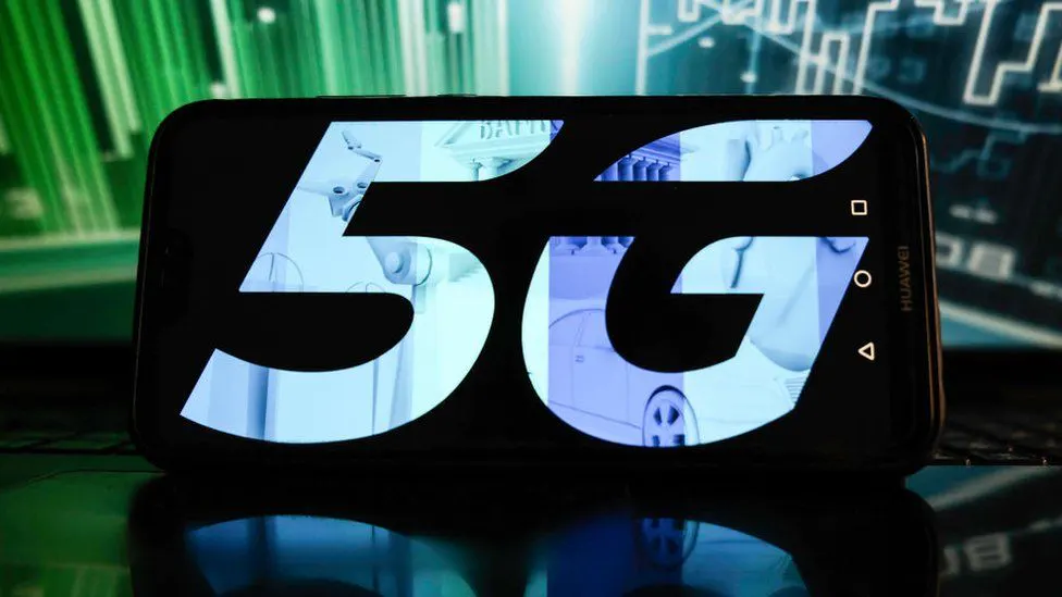 Asya'nın en zengin adamları Hindistan'da 5G'ye hükmetmek için savaşıyor