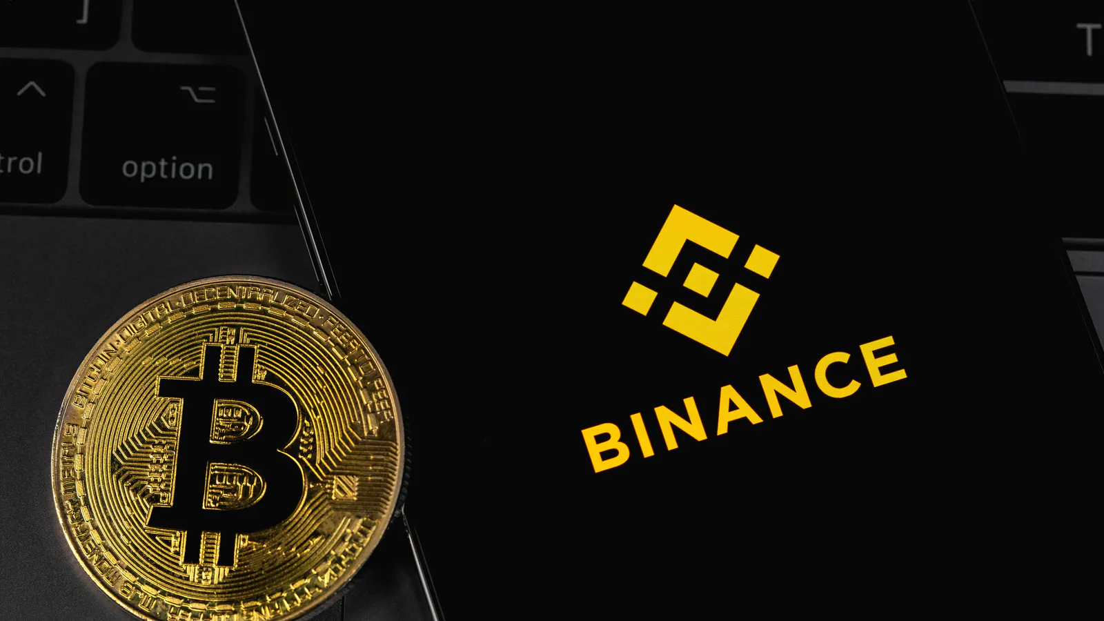 Binance İngiliz Sterlini İşlemlerini Durdurma kararını aldı