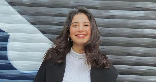 Duy Beni dizisinin Leyla'sı Helin Kandemir kimdir? Helin Kandemir kaç yaşında, nereli, boyu ve yaşı kaç?