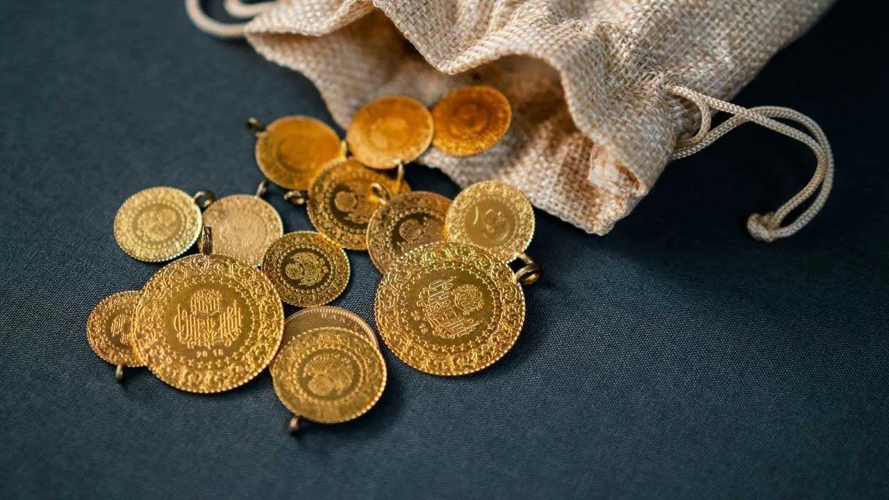 Gram Altın Mı Cumhuriyet Altını Mı Karlı?