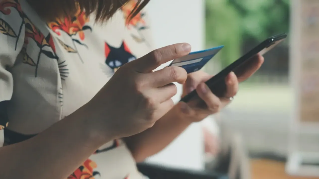 GÜNCEL HAZIR LİMİT VEREN UYGULAMALAR 2026! Vodafone Pay, Türk Telekom E-Cüzdan, Paycell, Param, Macrocenter, MoneyPay, Hepsiburada, Oldubil, A101, Hopi, Colendi, Migros