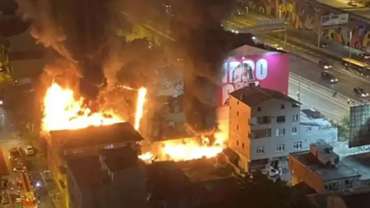 Kadıköy’de Gerçekleşen Patlamanın Asıl Nedeni Ne? Terörle İlgisi Var Mı? Bakan Soylu Önemli Açıklamalarda Bulundu