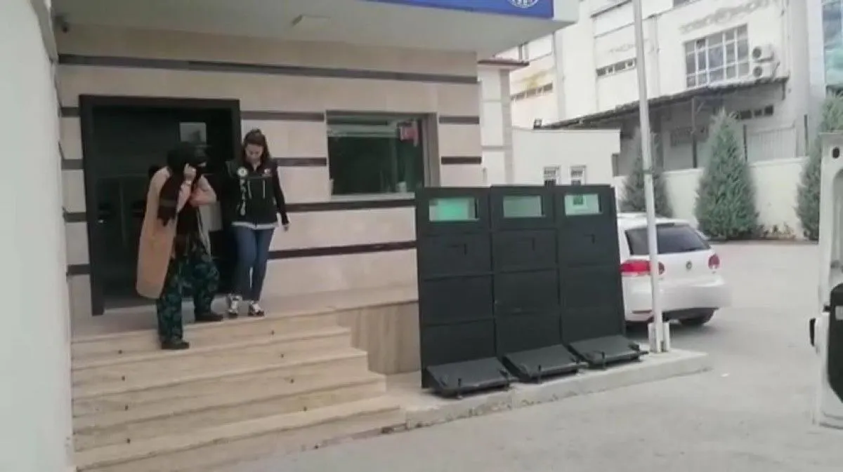 Konya'da uyuşturucu operasyonu: Kümesten 6 kilo eroin çıktı