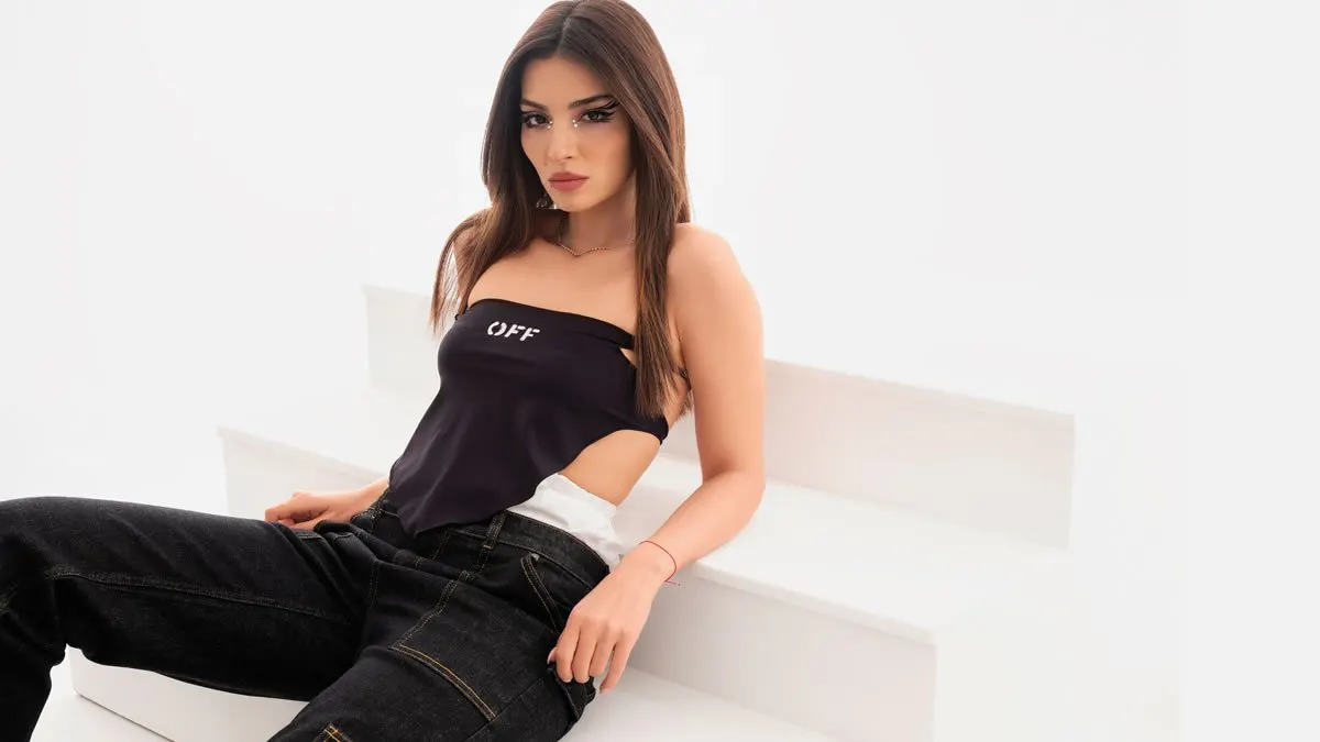 Melisa Aslı Pamuk kimdir