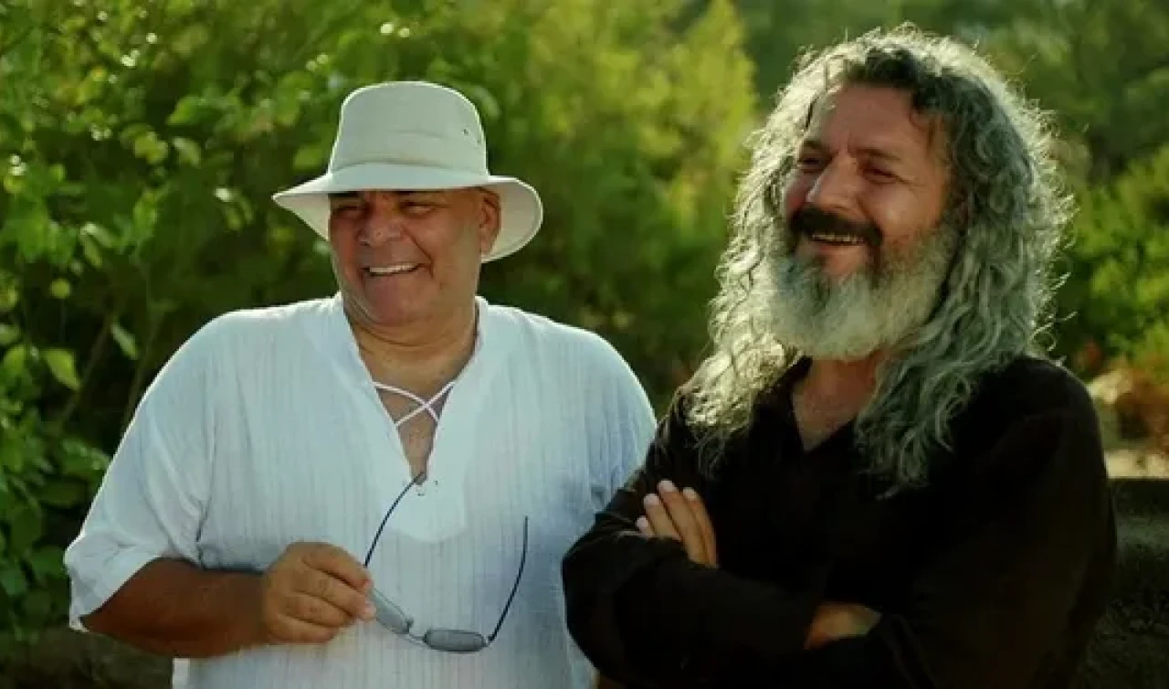Mandıra Filozofu Filmi Konusu Nedir? Mandıra Filozofu Nerede Çekildi? Mandıra Filozofu Oyuncuları Kimler?