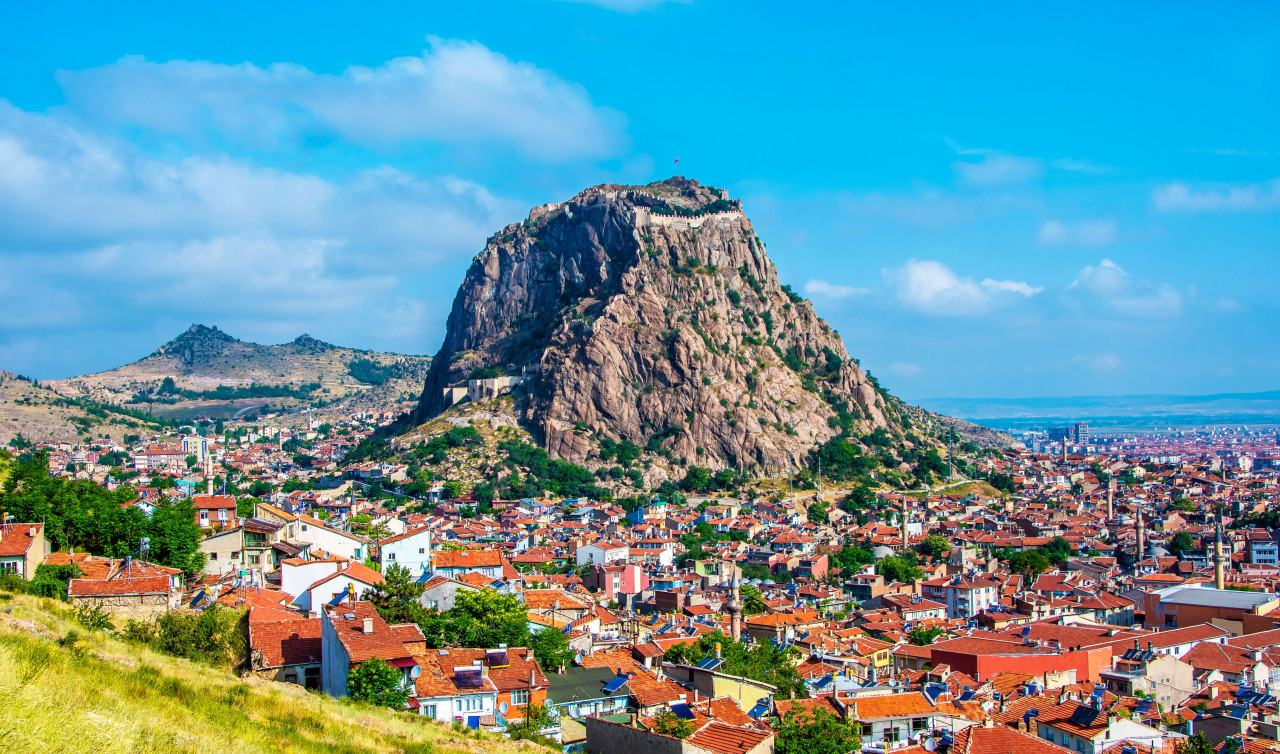 Afyonkarahisar’ın Adı Neden Sürekli Değişti?