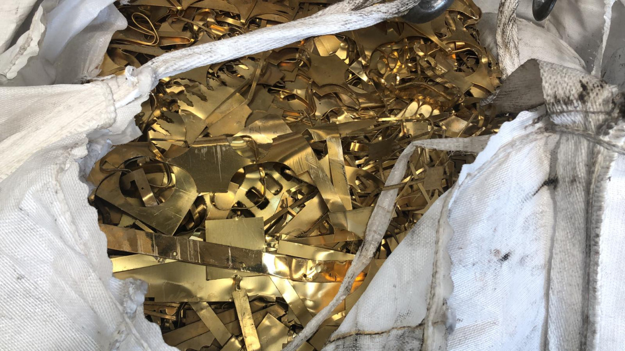 Güncel Sarı Hurda Fiyatları 2026: Araiş, Kırkambar, Radyatör, Su Saati, Musluk, Batarya ve Bronz Hurda Alım Fiyatları Ne Kadar?