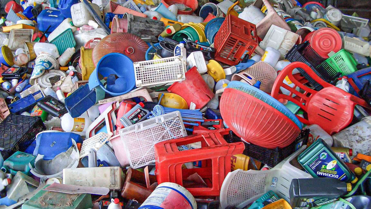 Hurda Plastik Fiyatları 2026! Hurda Pet Şişe, Naylon, Plastik Bidon, Boru, Pimapen Güncel 2026 Hurda Kilo Fiyatları Ne Kadar?