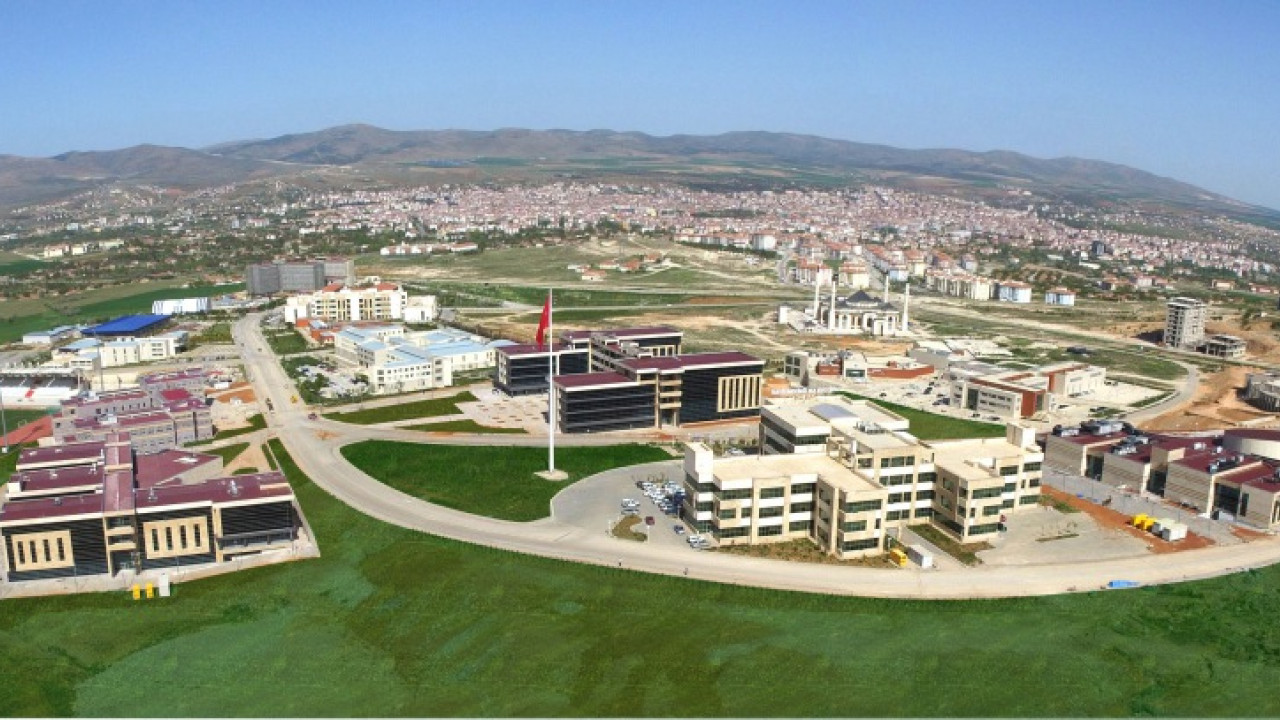 KIRŞEHİR ÜNİVERSİTESİ YKS TABAN PUANLARI VE ÖSYM BÖLÜMLER LİSTESİ 2026 || YKS 150, 160, 170, 180, 190, 200, 210, 220, 230, 240, 250, 260, 270, 280, 290, 300, 310, 320, 330, 340, 350, 360, 370, 380, 390, 400 puanla Kırşehir'de nereye, 2 ve 4 yıllık hangi bölümlere gidilir? TYT, AYT Kırşehir devlet üniversiteleri listesi